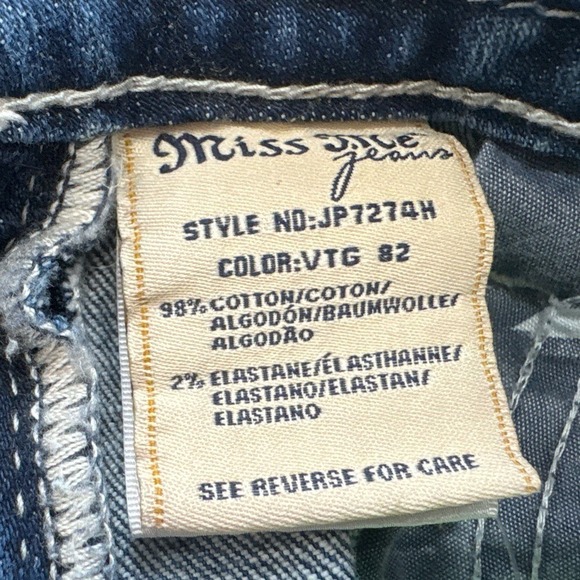 Miss Me Patriotic American Flag Distressed Cutoff Denim Shorts Size 27 - Picture 14 of 15